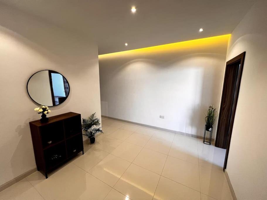 Viewline Seaview Modern 3 Bedroom Apartment Marsaxlokk Exteriör bild